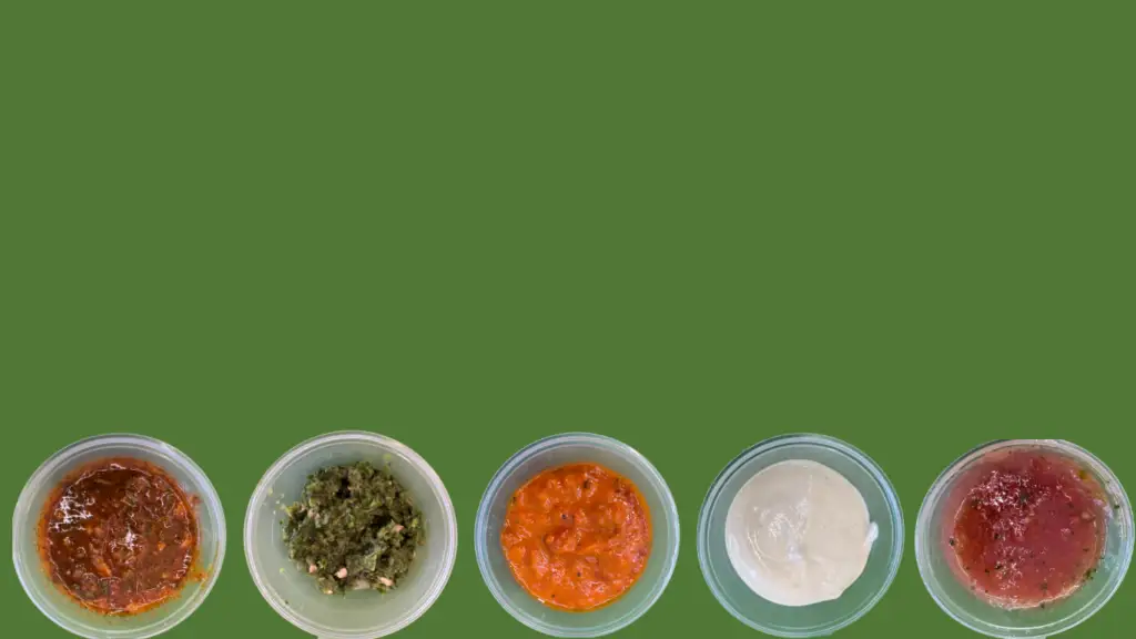 Salsas para mojar el burek en Burekisimo, Malasaña